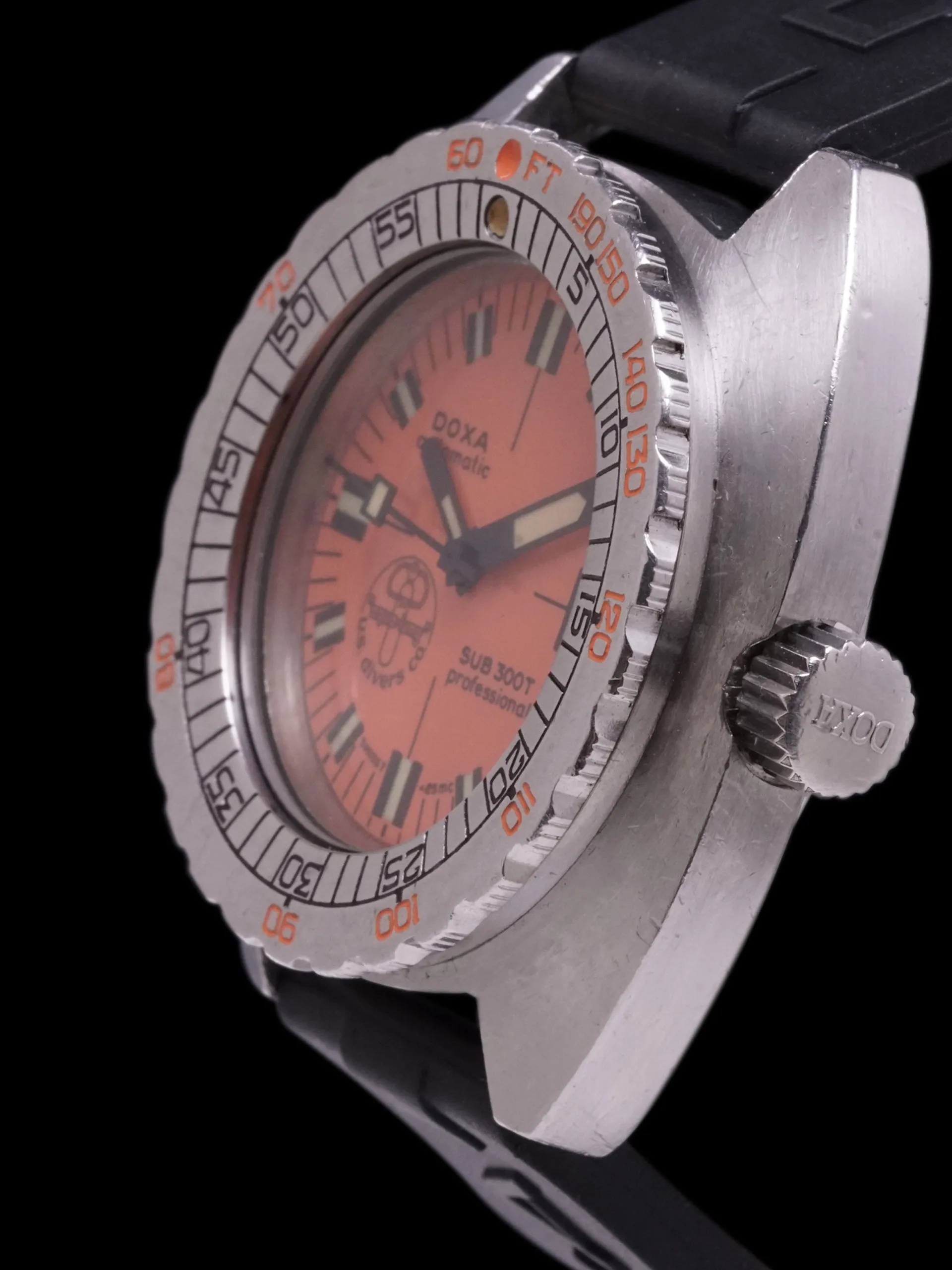 1960s DOXA Sub 300T Professional (Ref. 11899 4) "Aqua-Lung"
