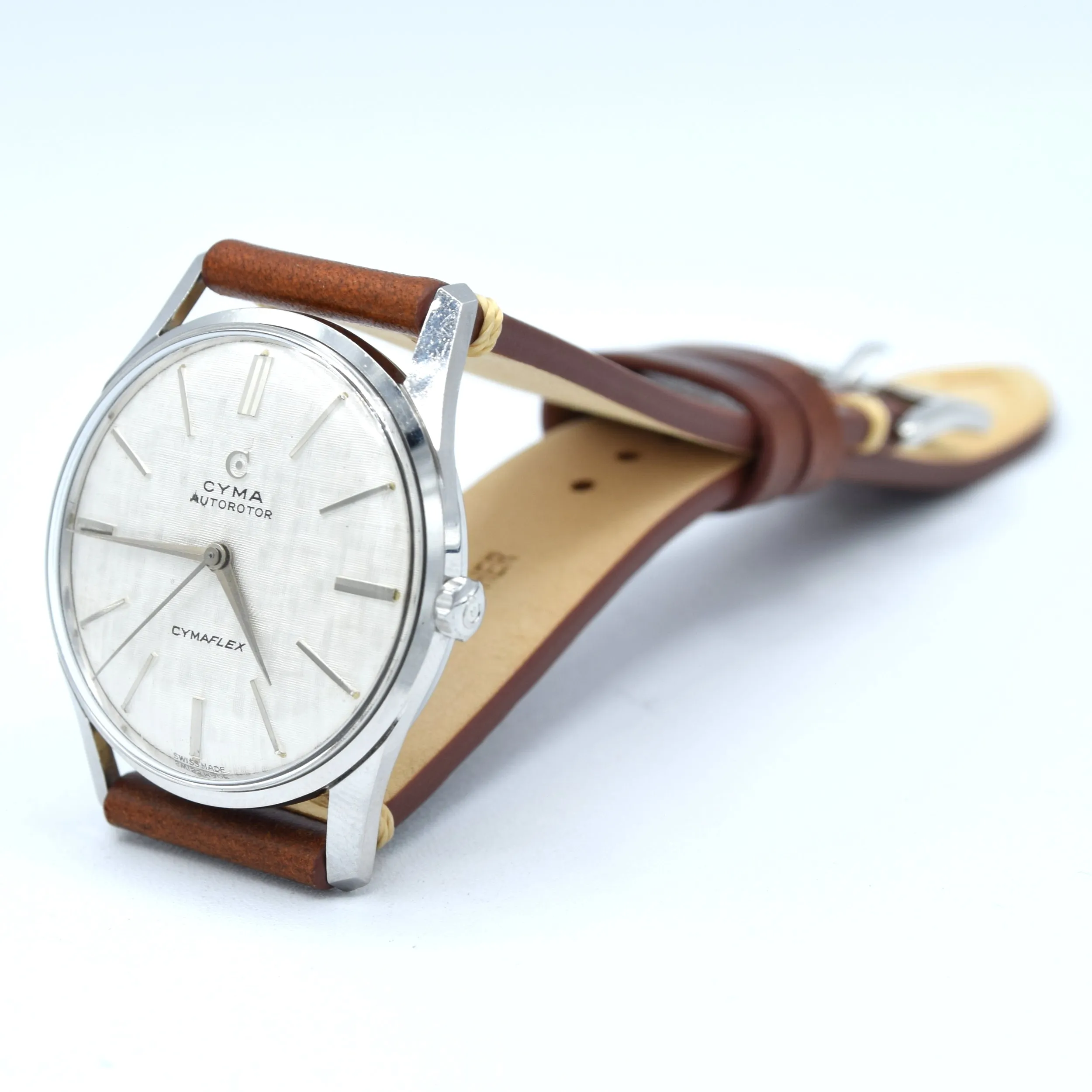 1960s larger Cyma autorotor Cymaflex Wristwatch with fabulous linen effect dial