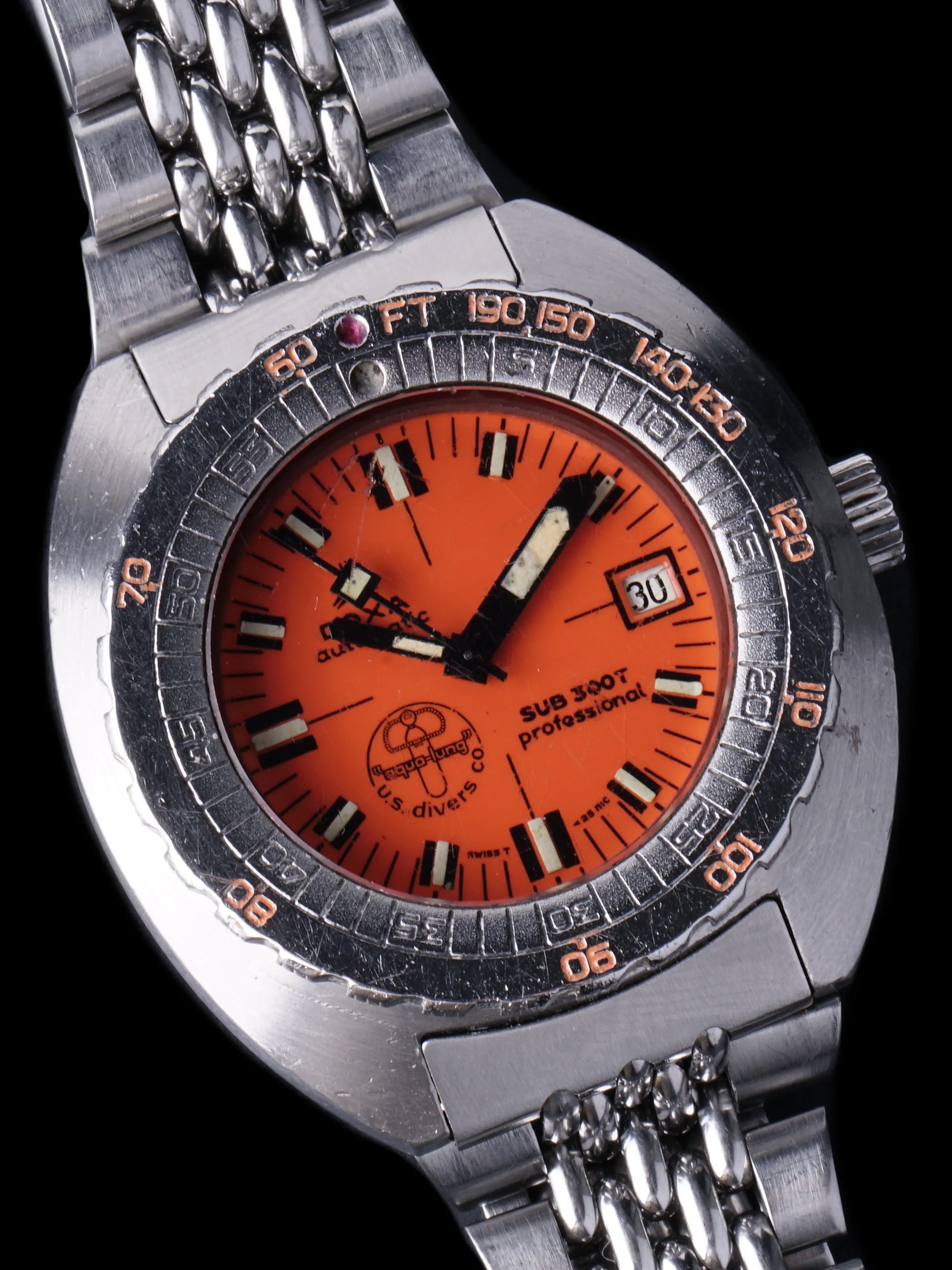 1970s DOXA Sub 300T Professional (Synchron Era) "Aqua-Lung"