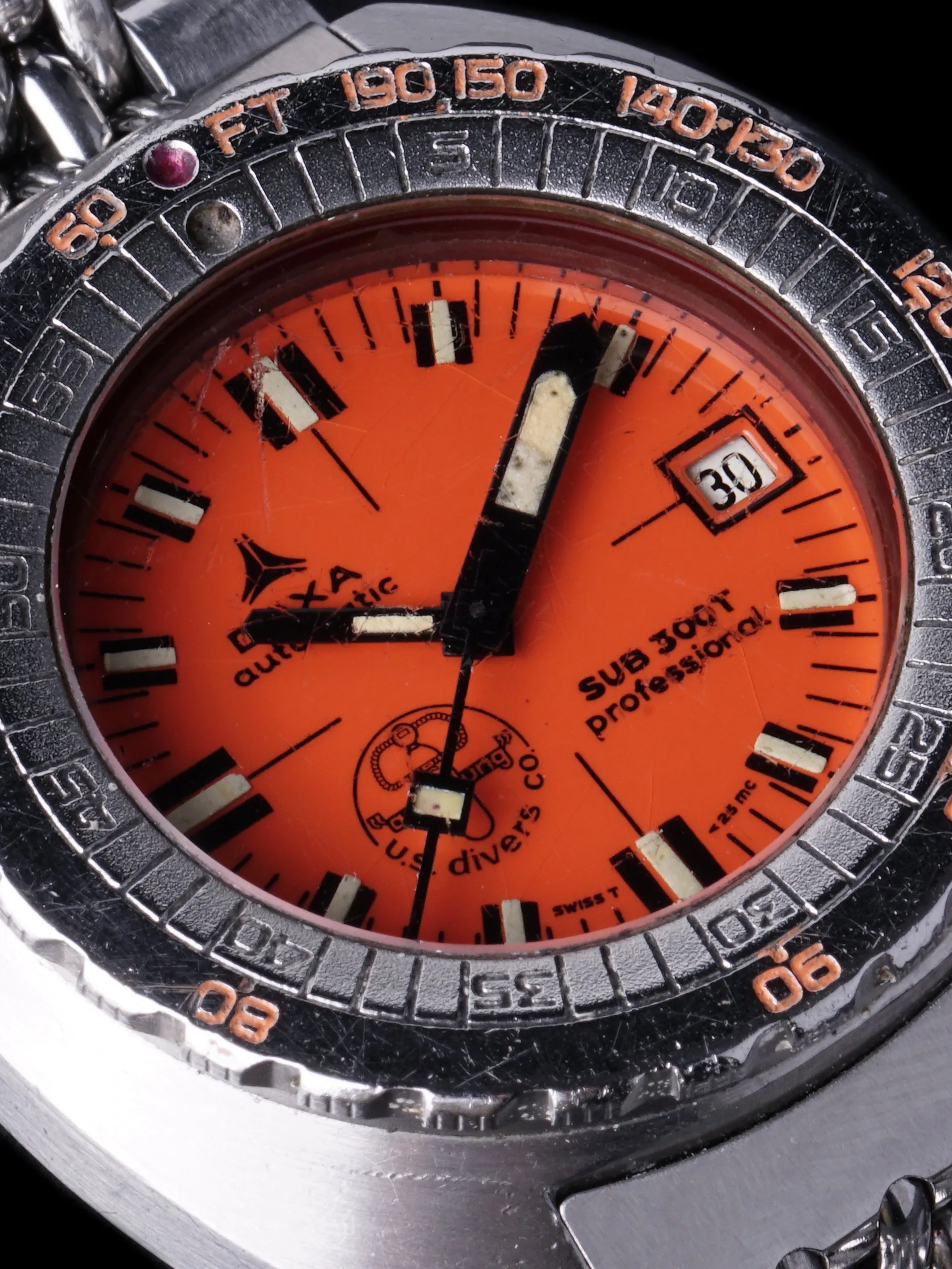 1970s DOXA Sub 300T Professional (Synchron Era) "Aqua-Lung"