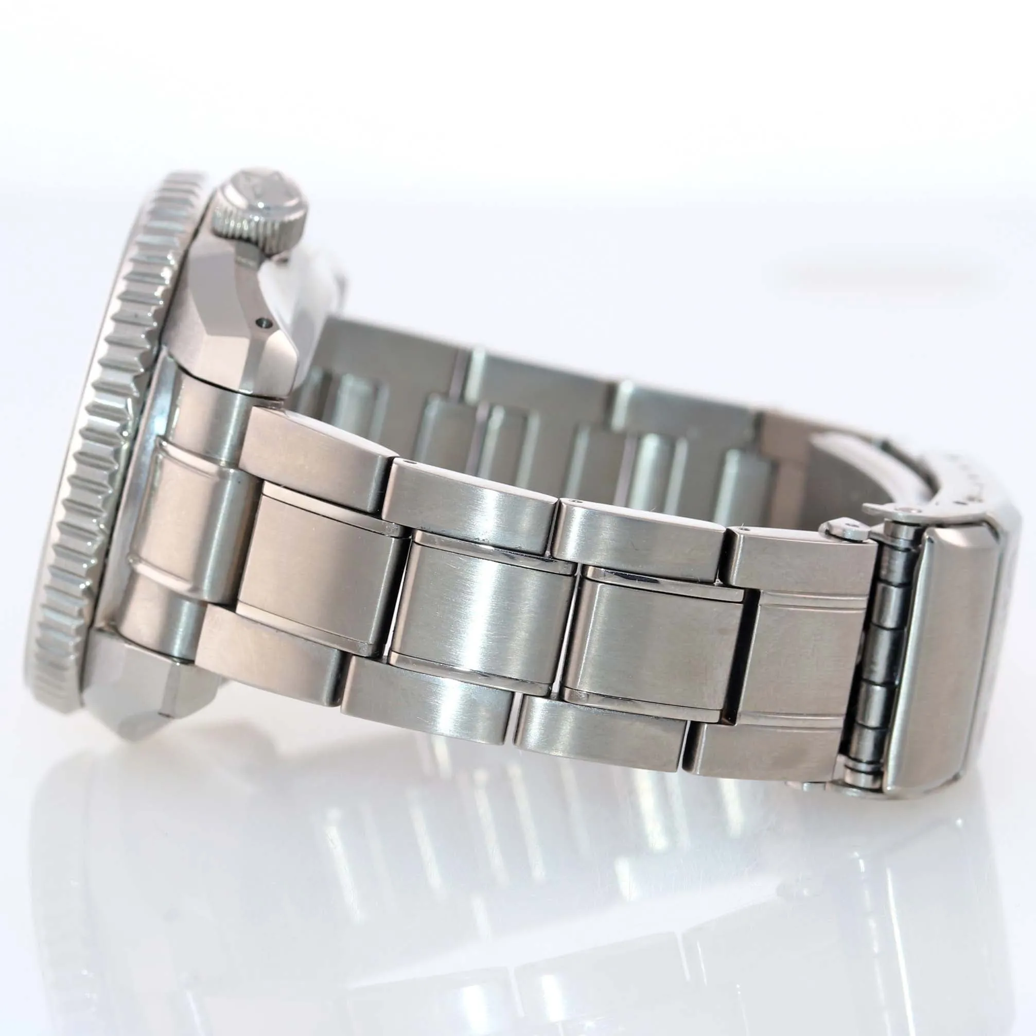 2019 Seiko Prospex Professional Automatic Date 45mm 300M SBDX023 Watch