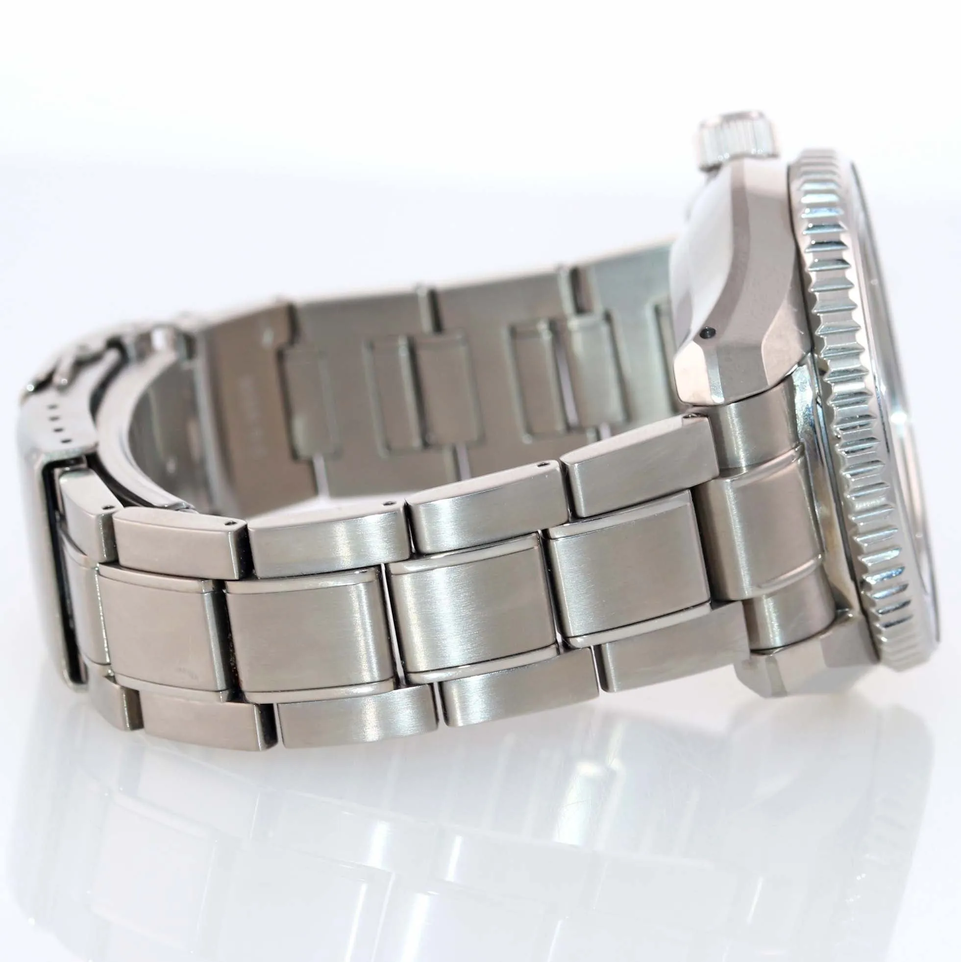 2019 Seiko Prospex Professional Automatic Date 45mm 300M SBDX023 Watch