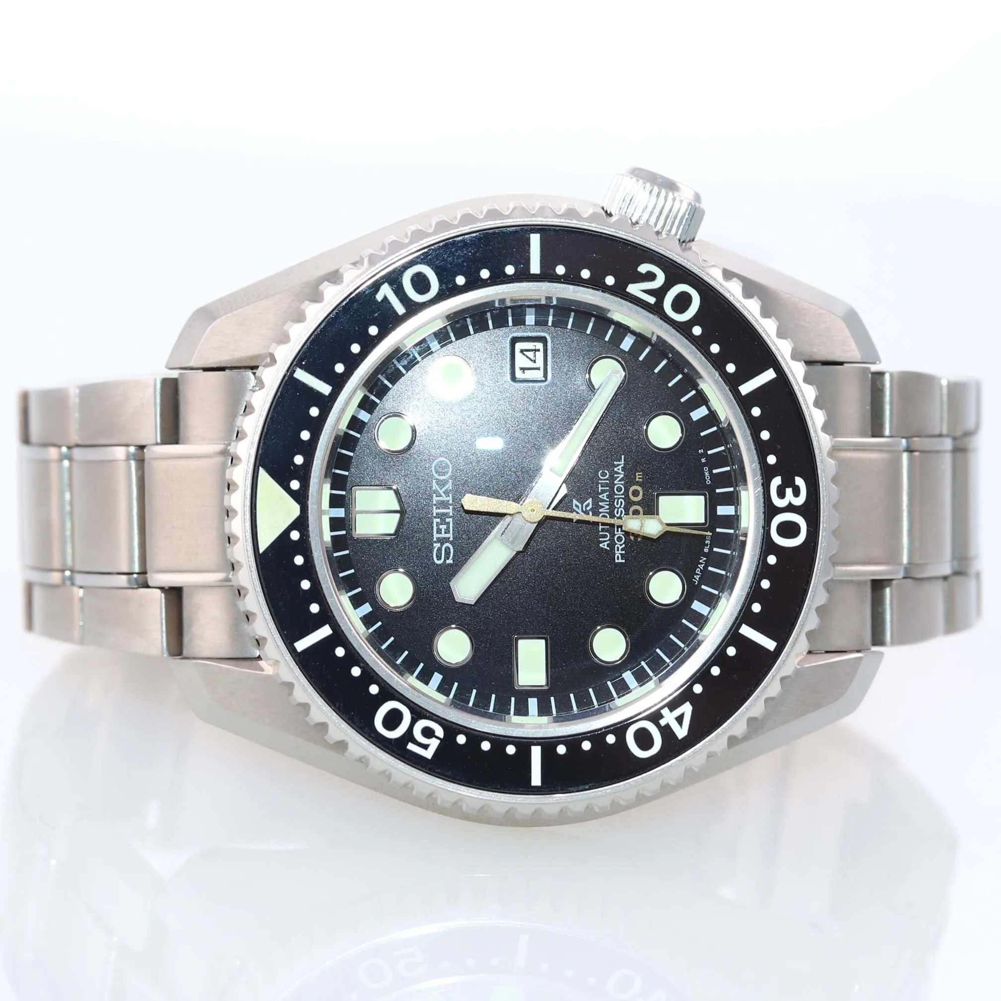 2019 Seiko Prospex Professional Automatic Date 45mm 300M SBDX023 Watch