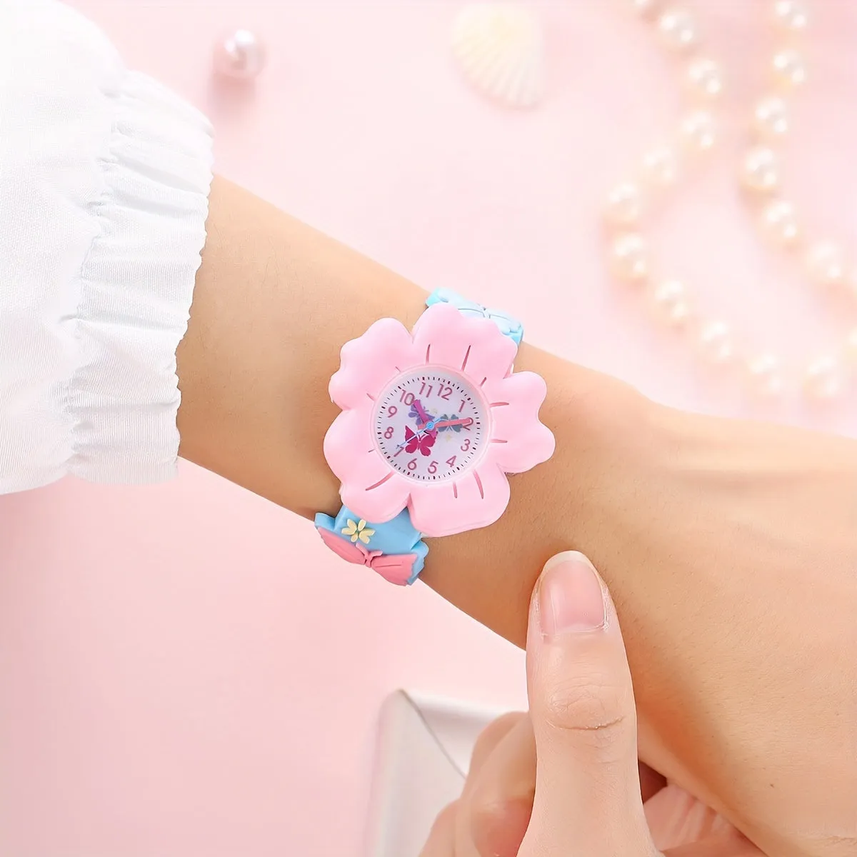 Adorable Girls' 3D Flower & Butterfly Cartoon Watch