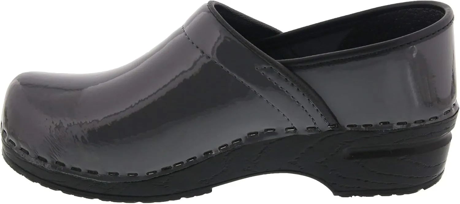 BJORK Swedish Comfort Women's Professional Leather Clogs