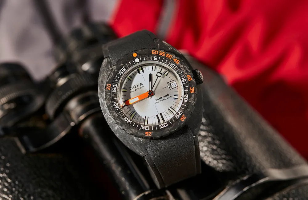 DOX Watch SUB 3 Carbon COSC Searambler Rubber