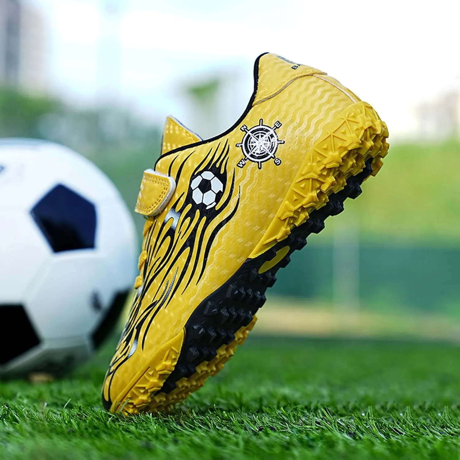 Eliogn Boys Girls AG/FG Soccer Shoes Outdoor Athletic Actual Combat Training Shoes Football Shoes for Kids (Little Kid/Big Kid)