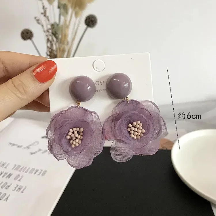 Light luxury earrings