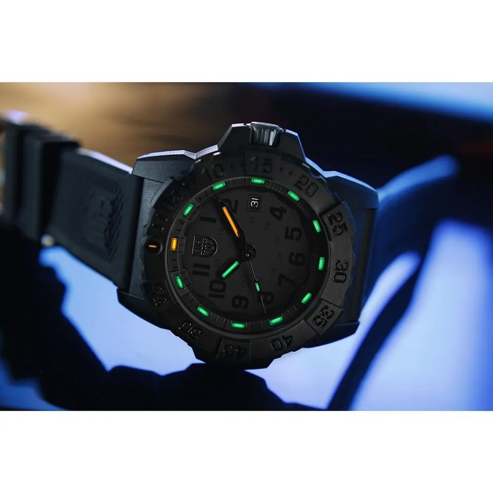 Luminox Men's Navy Seal 3500 Series Black Rubber Band Black Dial Quartz Analog Watch - XS.3501.BO
