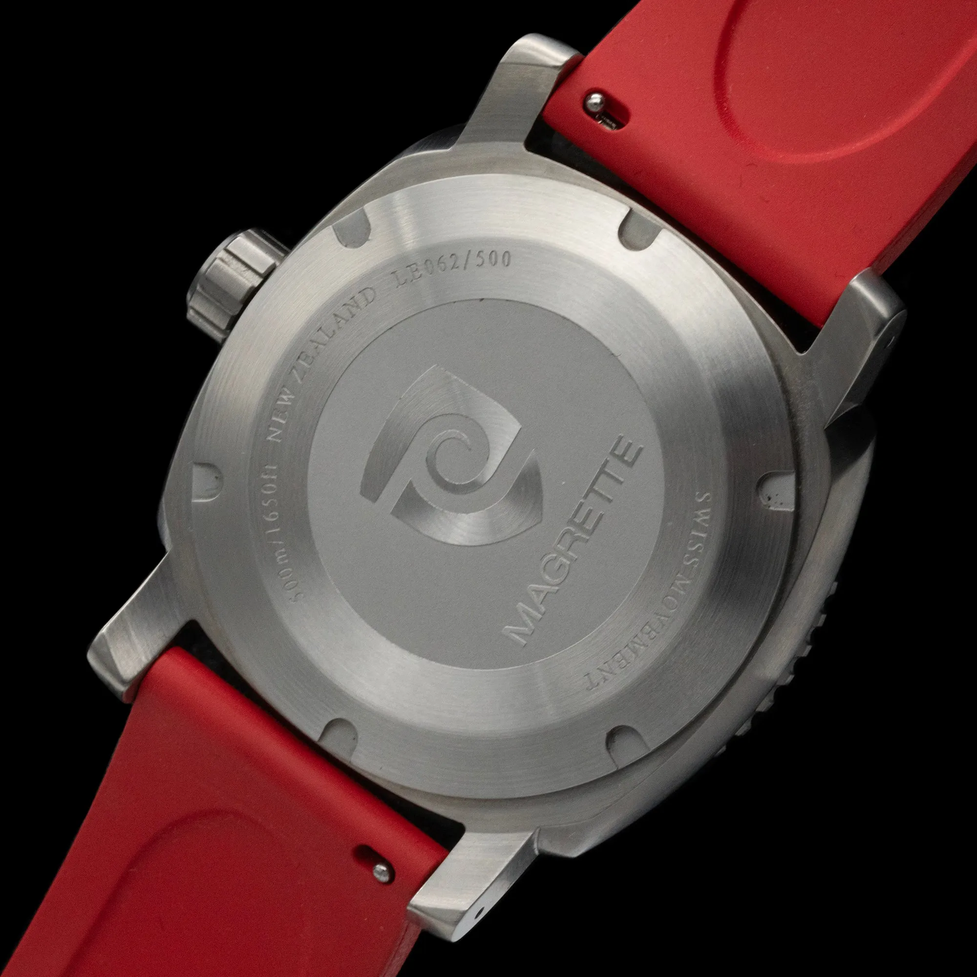 Magrette - Moana Pacific Professional Titanium