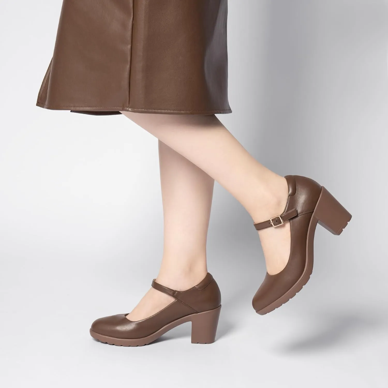 Mary Jane Heels with Arch Support, Closed Round Toe Chunky Pumps for Women, Comfortable Block Heel Dress Shoes