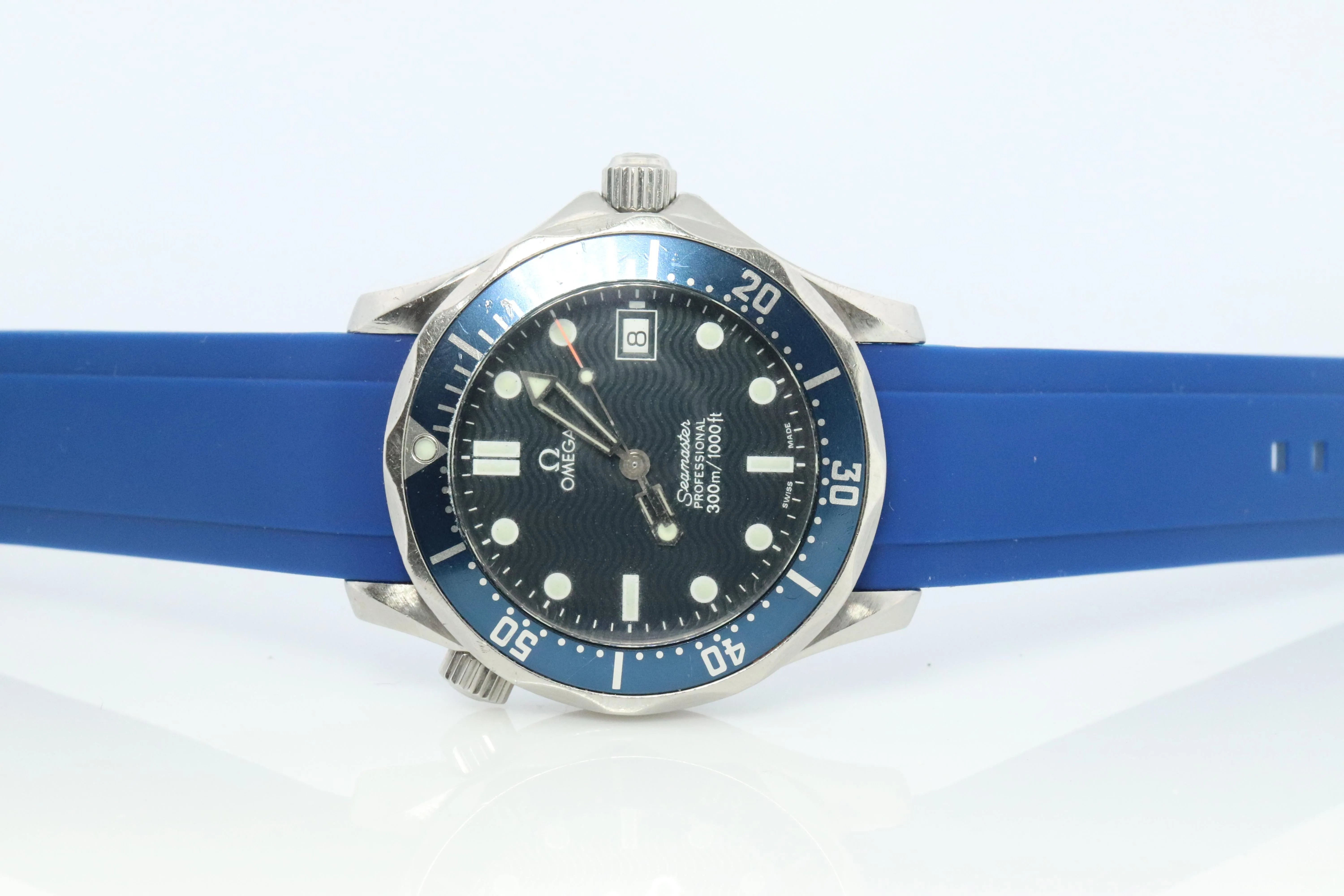 OMEGA Seamaster Professional 300m Automatic. Mens Omega Diving watch.