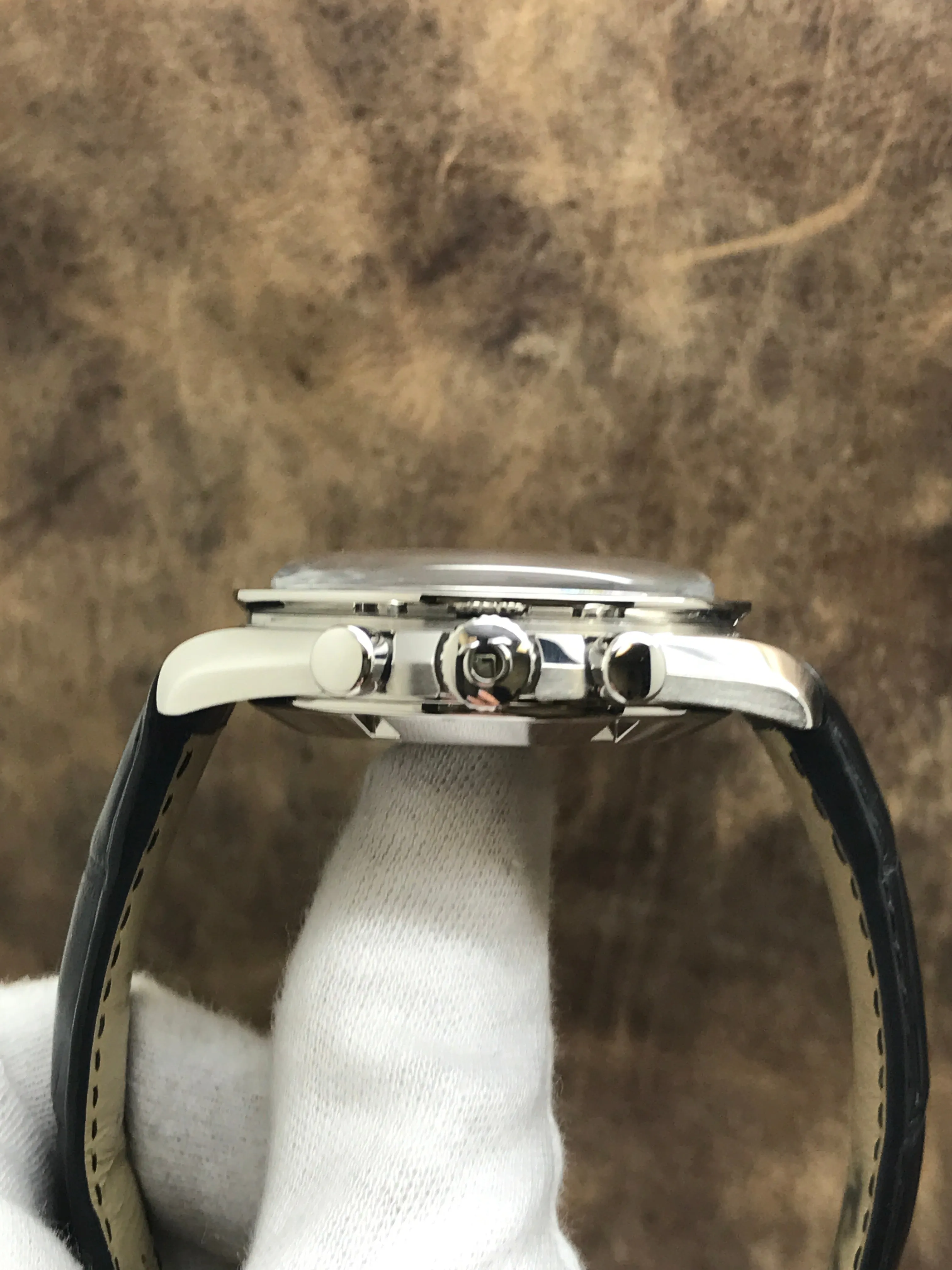 Omega Speedmaster Professional Moonwatch 311.33.42.30.01.001 Black Dial Hand Wind Men's Watch