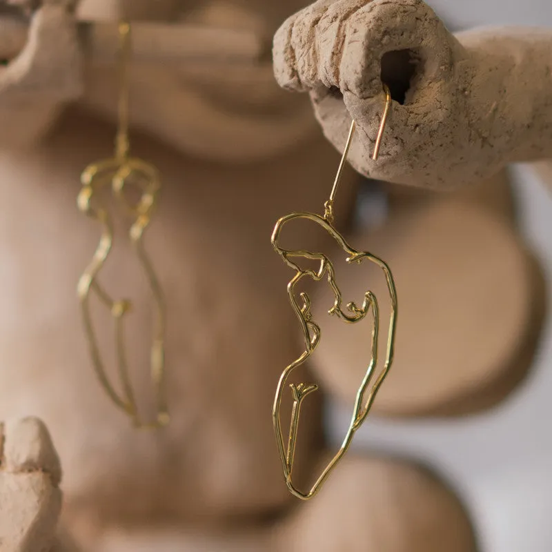 Original design sense classic human earrings female Korean simple wind personality net red ins long earrings