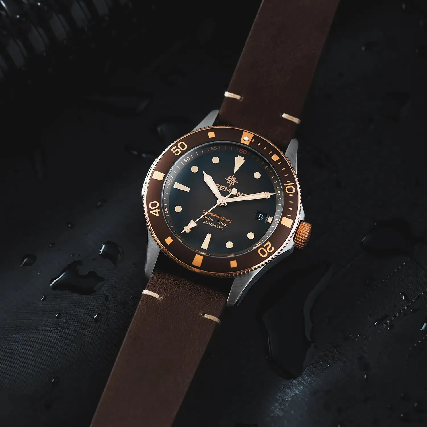Supermarine 300M Date, Bi-Colour