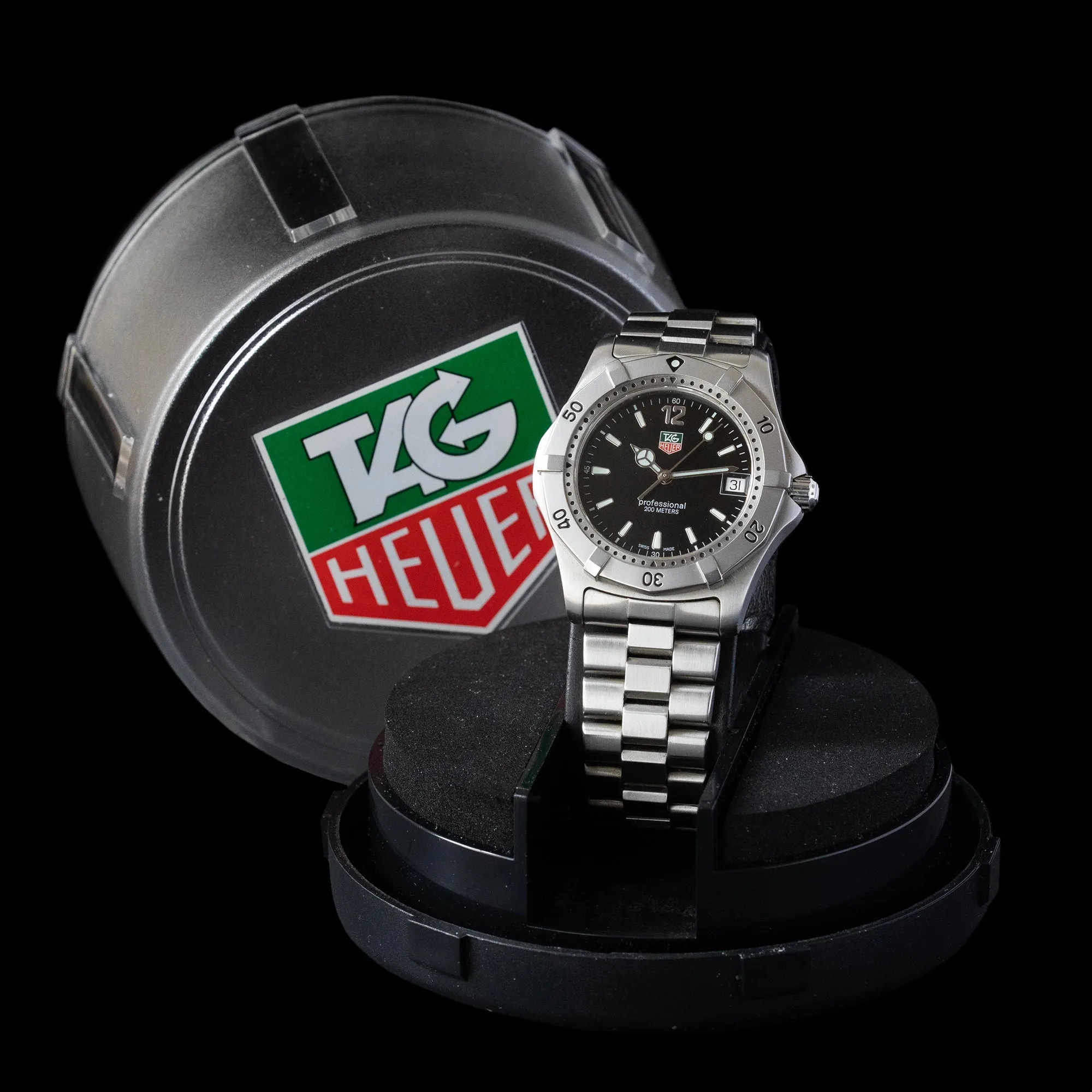 TAG Heuer - 2004 Series 2000 Professional