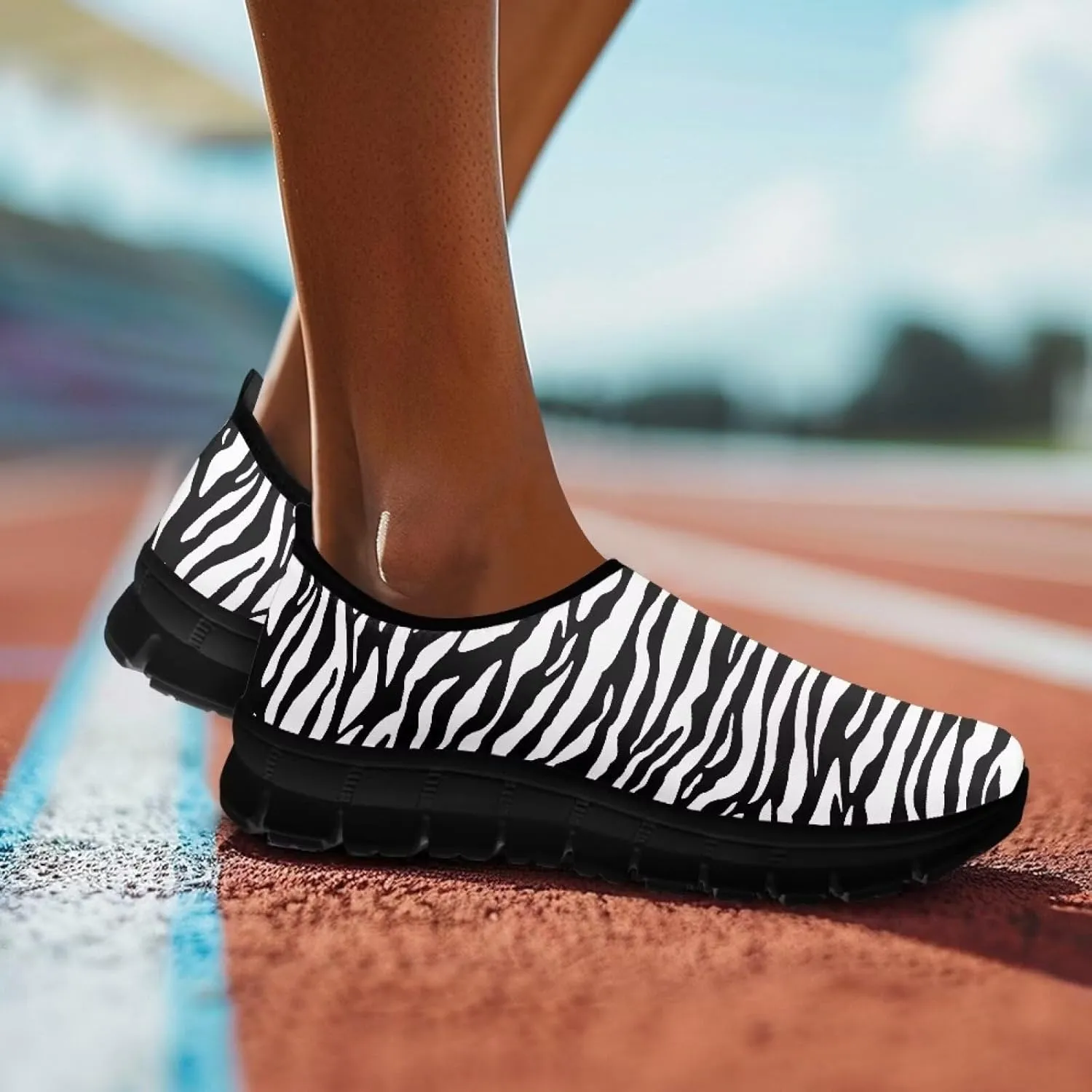 Women's Animal Print Slip On Shoes Low Cut Casual Shoes Comfortable Outdoor Sports Walking Running Flat Sneakers