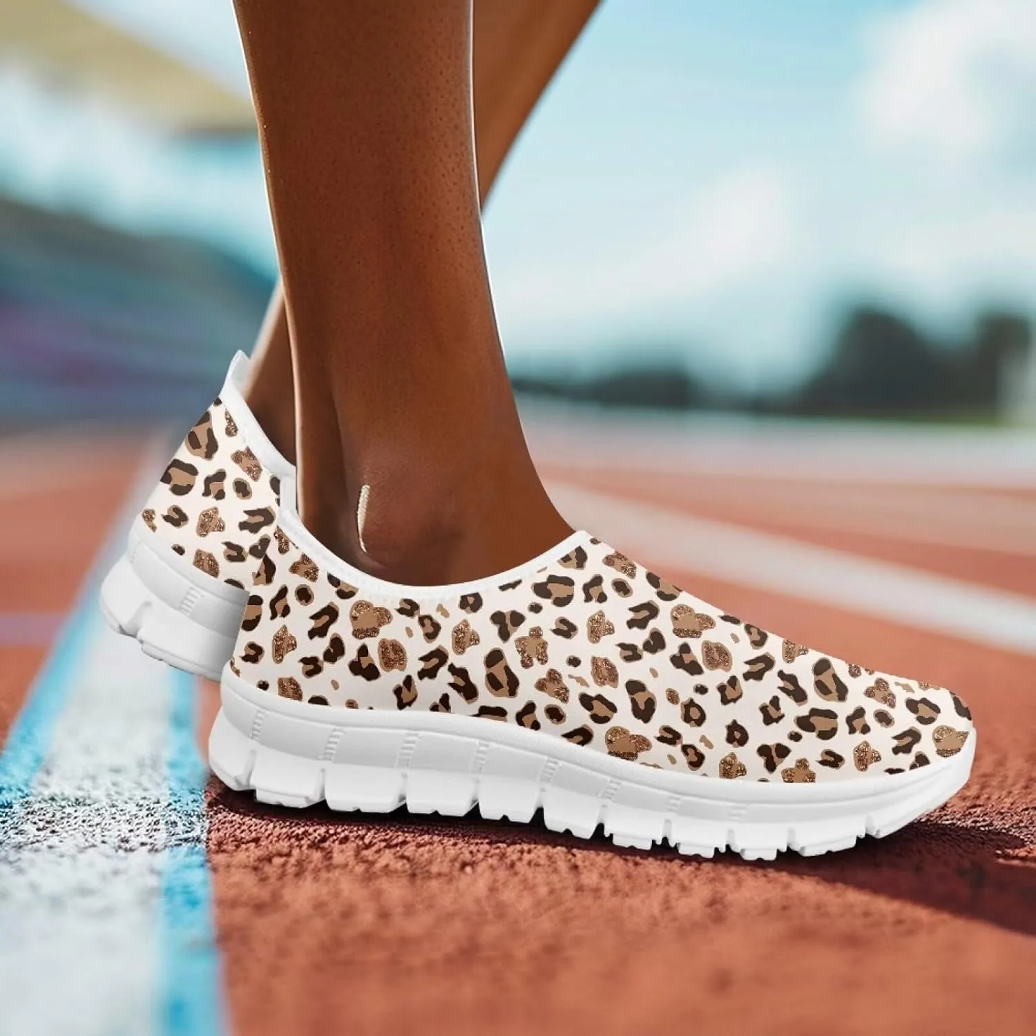 Women's Animal Print Slip On Shoes Low Cut Casual Walking Shoes Comfortable Outdoor Sports Running Flat Sneakers